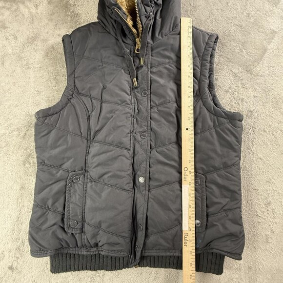 American Eagle Vest Womens Large Blue Hooded Sherpa Lined Quilted Full Zip Y2K - Picture 8 of 14